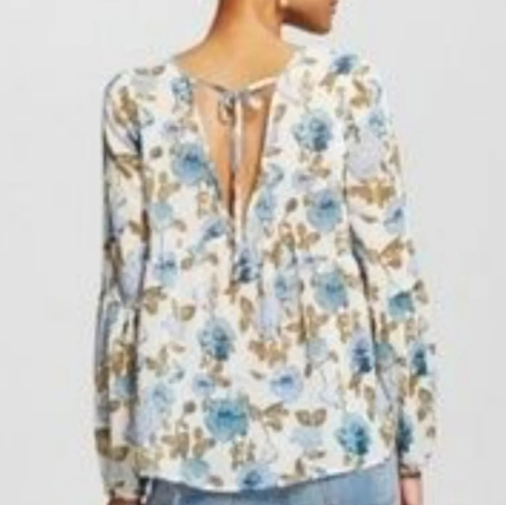 Mossimo Supply Co. Target Blue Floral Boho Blouse Size Medium NEW NWT - Picture 2 of 11